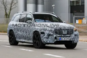 Mercedes Maybach GLS foto spia 2 novembre 2018  - 2