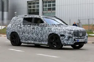 Mercedes Maybach GLS foto spia 2 novembre 2018  - 3