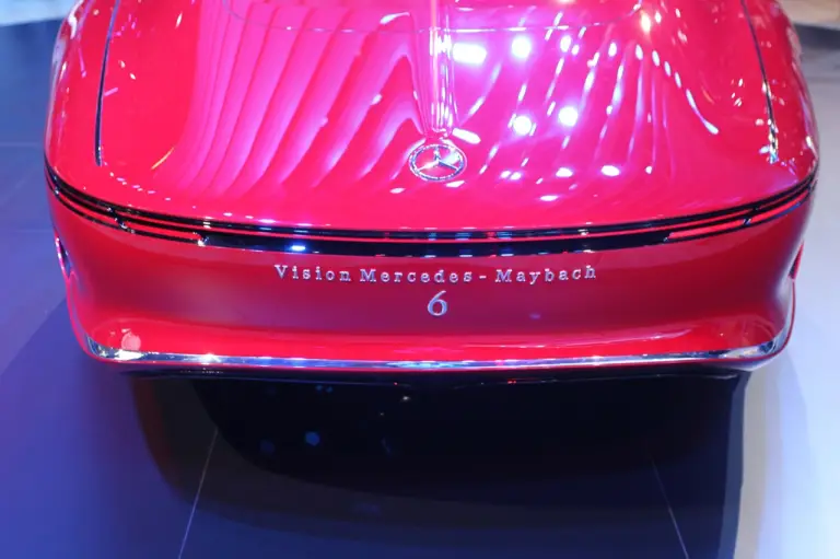 Mercedes Mayback Vision 6 - Salone di Parigi 2016 - 2