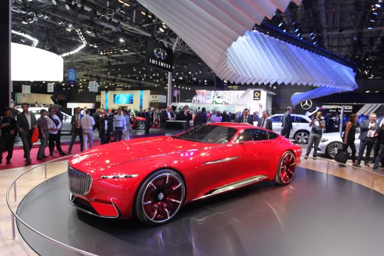 Mercedes Mayback Vision 6 - Salone di Parigi 2016 - 12