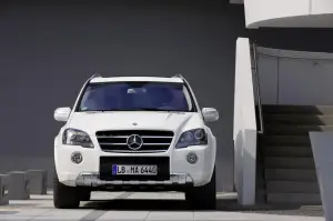 Mercedes ML 63 AMG Facelift 2010 - 5