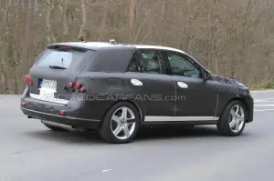 Mercedes ML AMG: foto spia