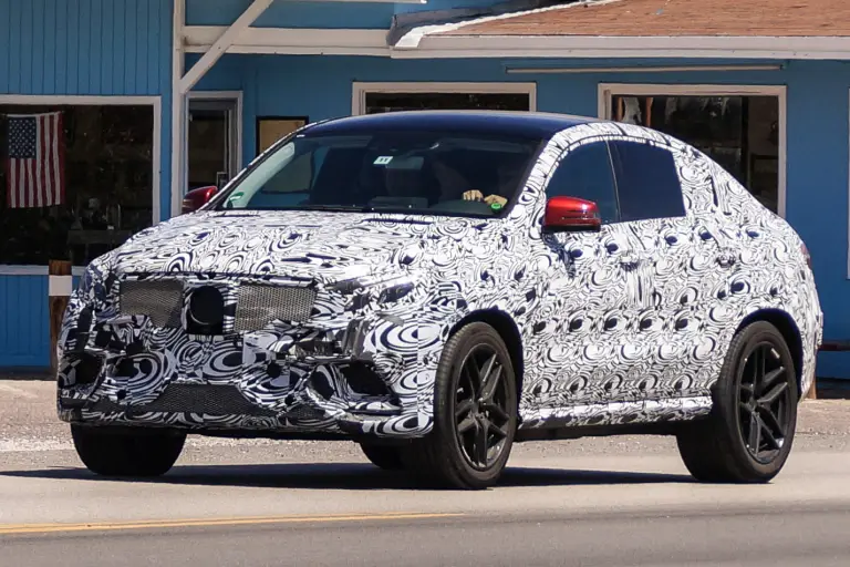 Mercedes ML Coupe - Foto spia 16-07-2014 - 1