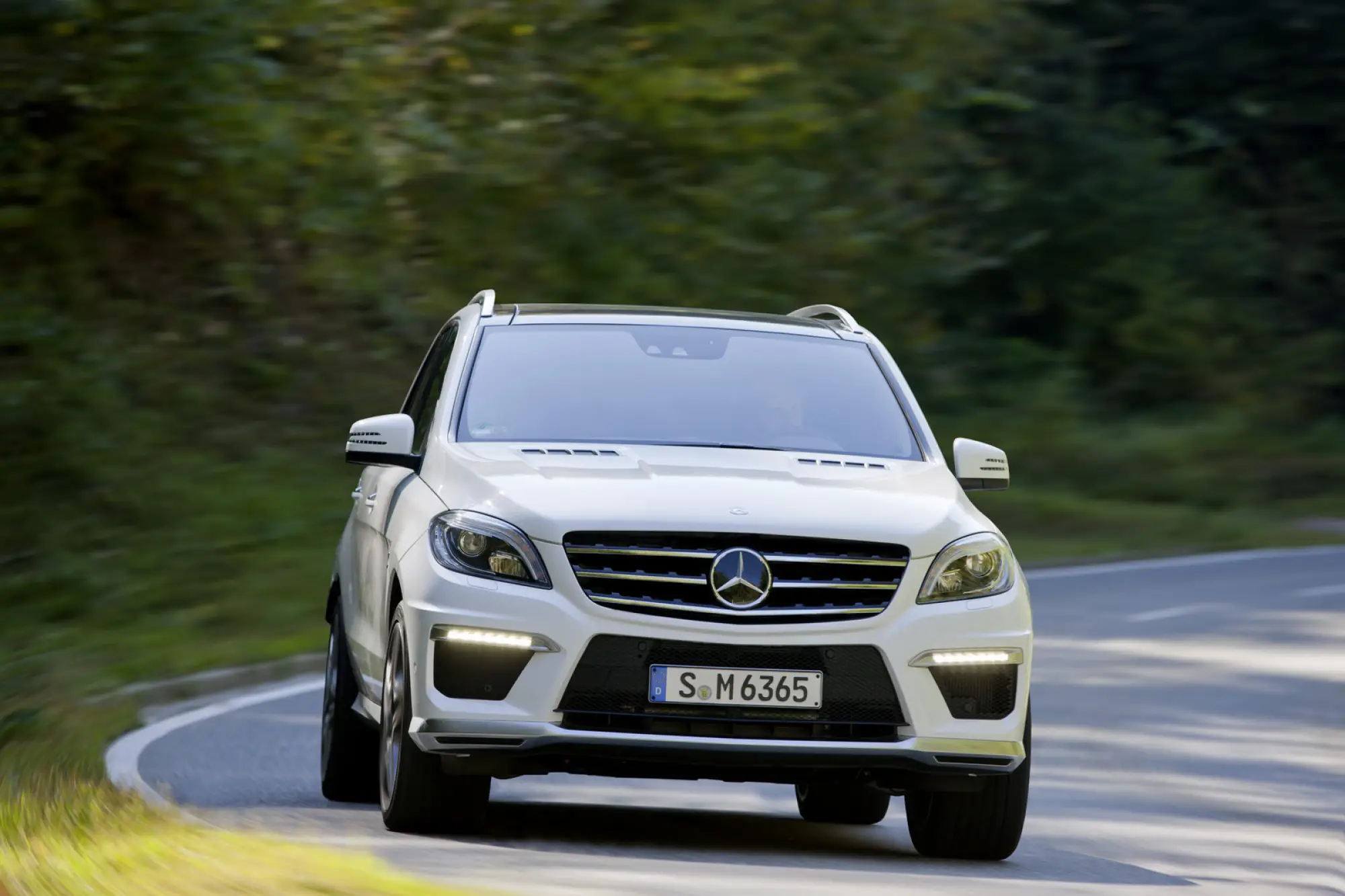Mercedes ML63 AMG - 5