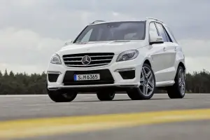 Mercedes ML63 AMG - 6