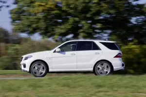 Mercedes ML63 AMG - 11