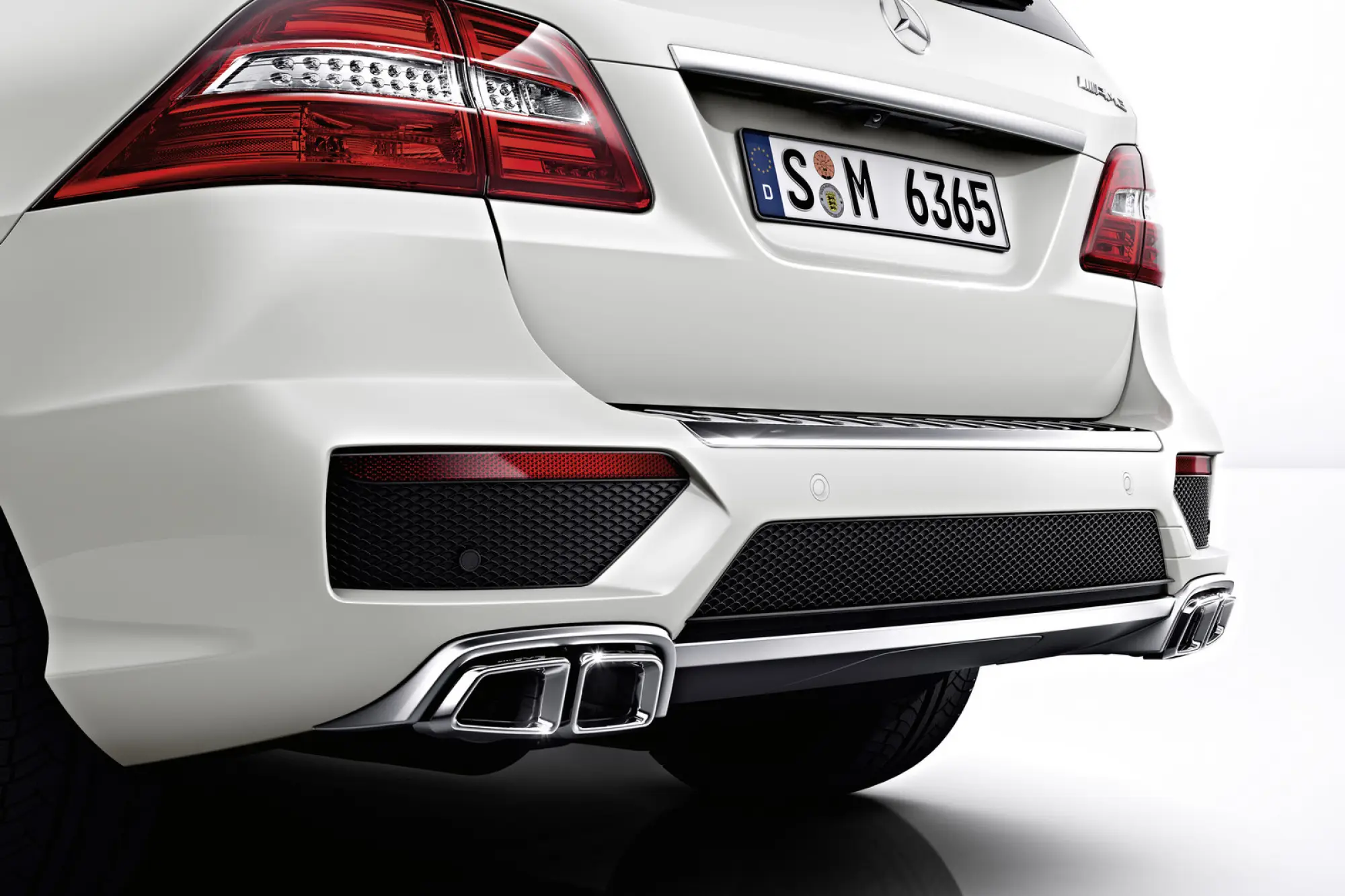 Mercedes ML63 AMG - 13