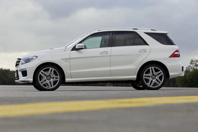 Mercedes ML63 AMG - 14