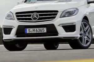 Mercedes ML63 AMG - 15