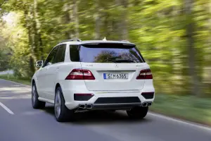 Mercedes ML63 AMG - 21