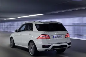 Mercedes ML63 AMG - 24