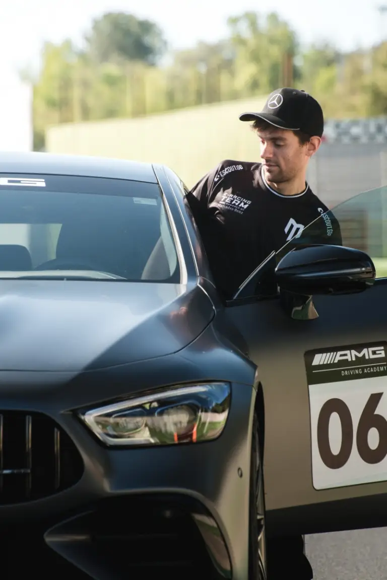 Mercedes Road To webserie - Foto - 5