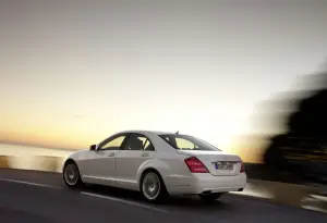 Mercedes S 400