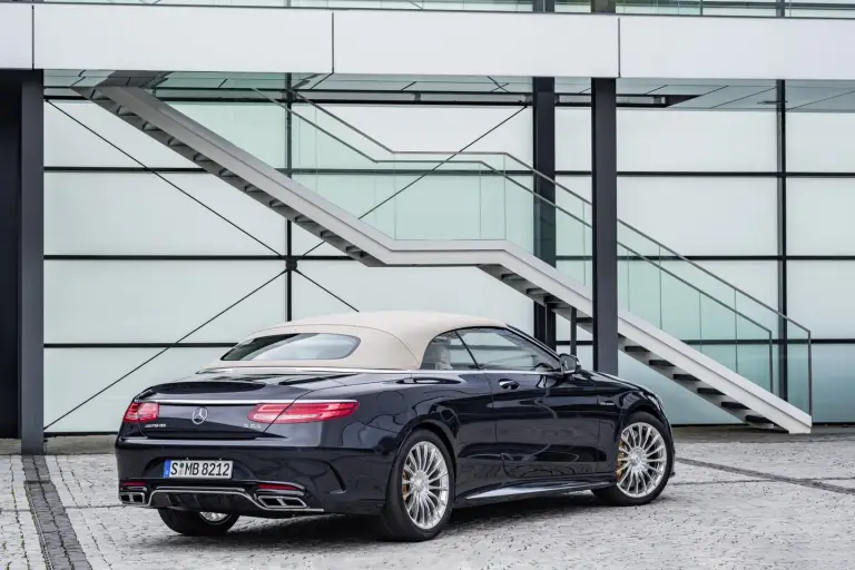 Mercedes S 65 AMG Cabriolet - 10