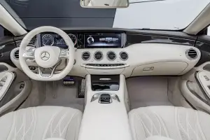 Mercedes S 65 AMG Cabriolet - 17