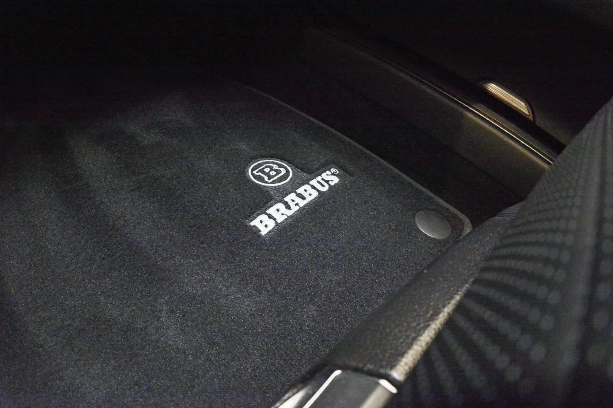 Mercedes S500 Plug-in Hybrid by Brabus - 11