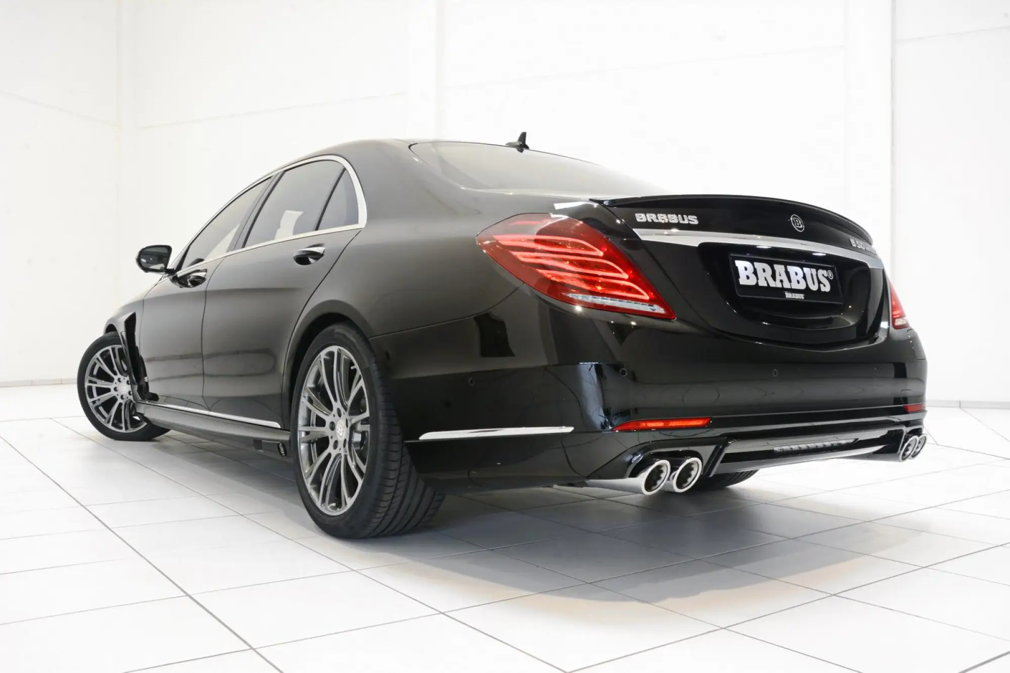 Mercedes S500 Plug-in Hybrid by Brabus - 14