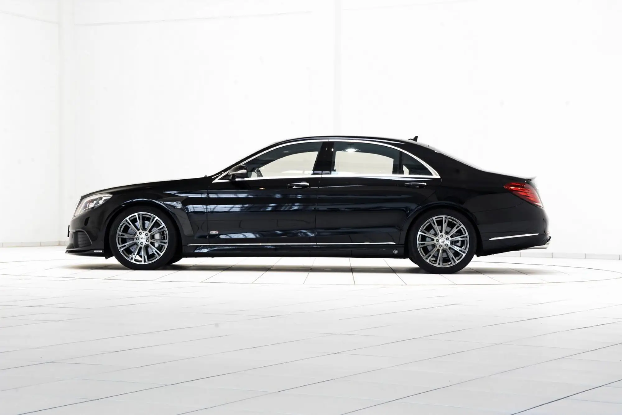 Mercedes S500 Plug-in Hybrid by Brabus - 29