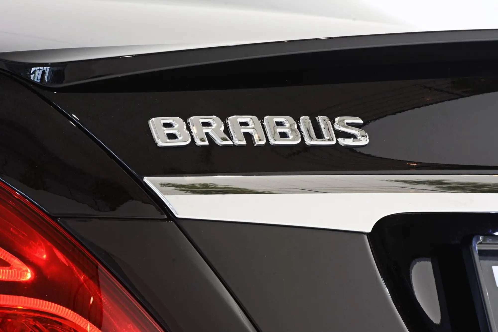 Mercedes S500 Plug-in Hybrid by Brabus - 4