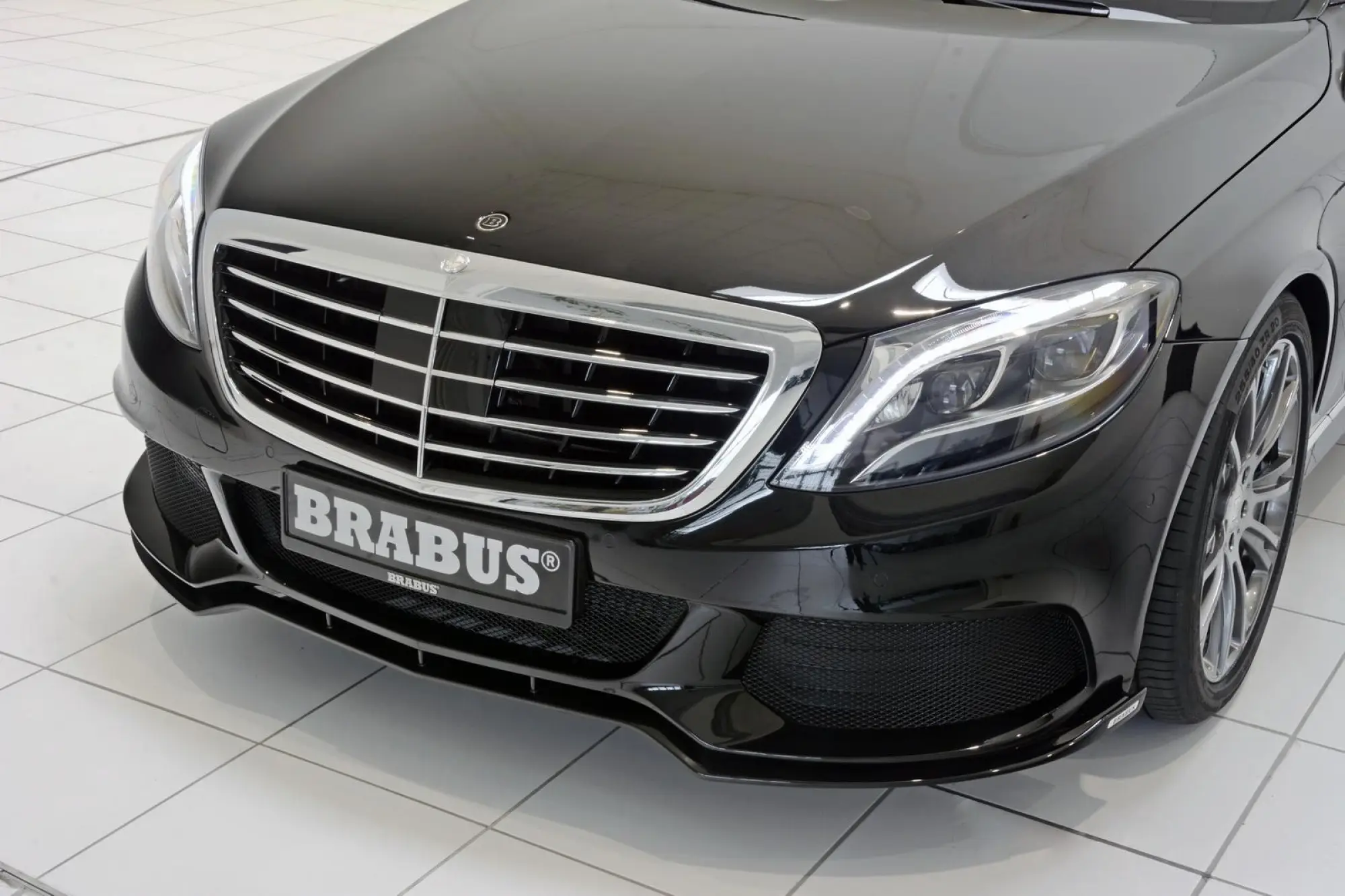 Mercedes S500 Plug-in Hybrid by Brabus - 9