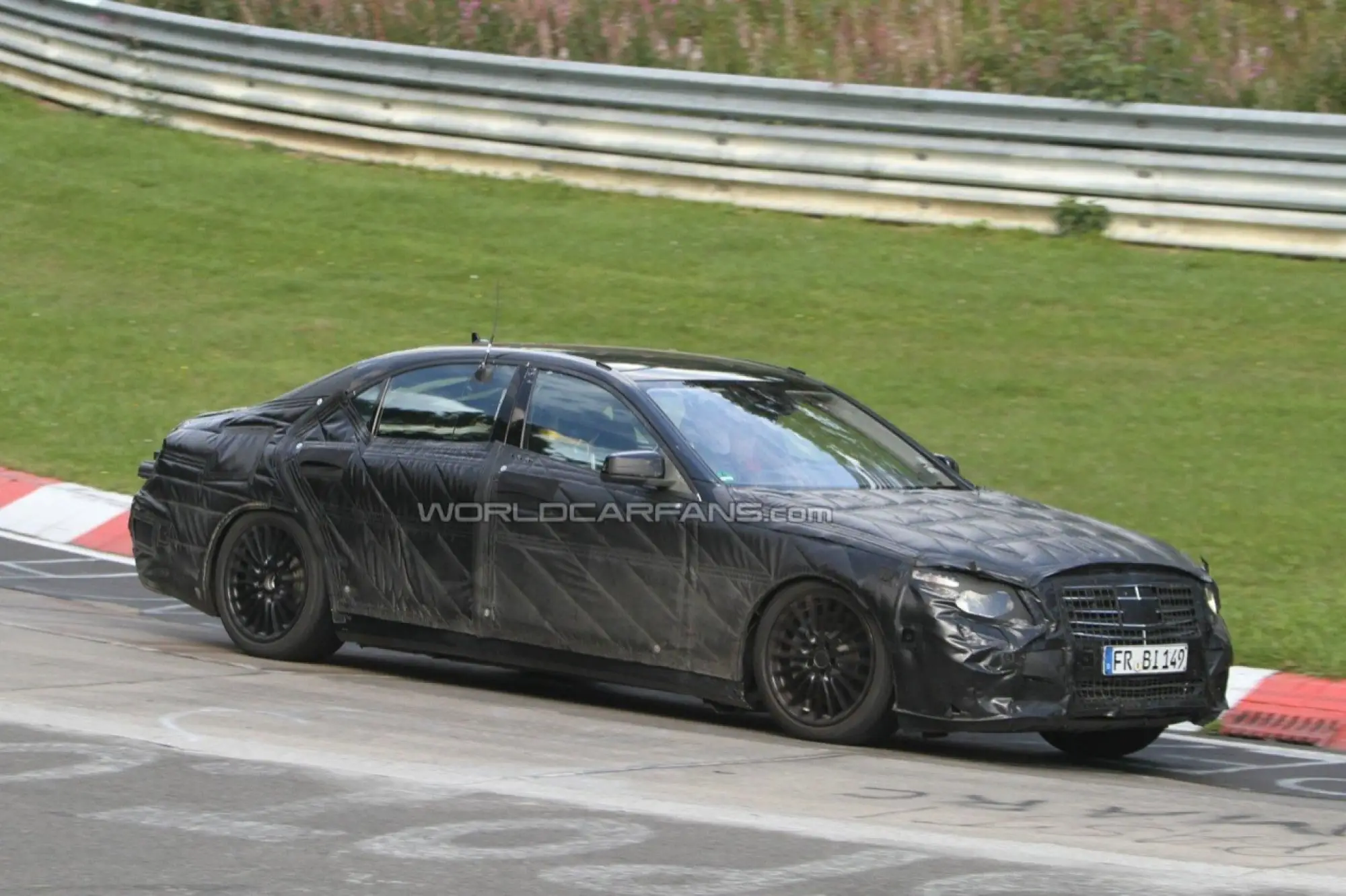 Mercedes S600 Pullman - 11