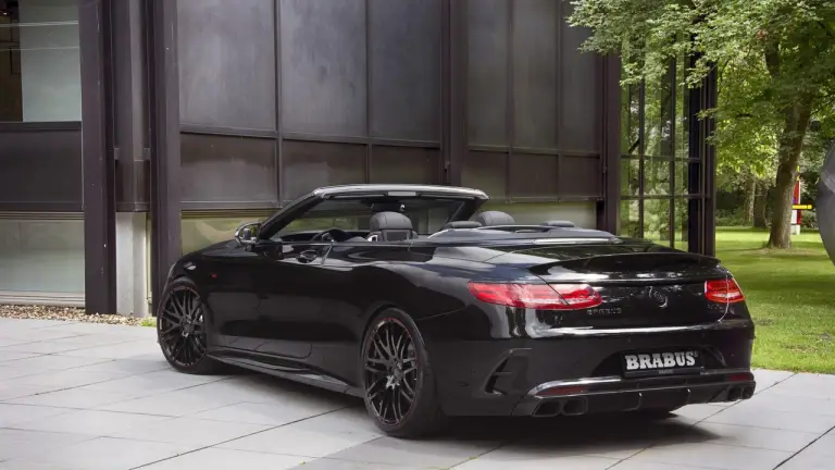 Mercedes S63 AMG Cabrio by Brabus - 11