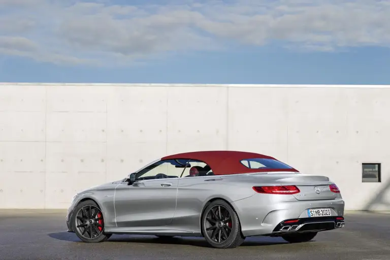 Mercedes S63 AMG Cabrio Edition 130 - 16