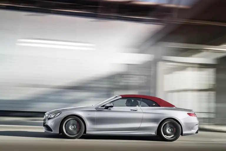 Mercedes S63 AMG Cabrio Edition 130 - 18