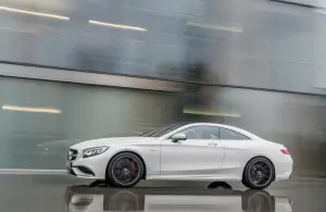 Mercedes S63 AMG Coupe 2014