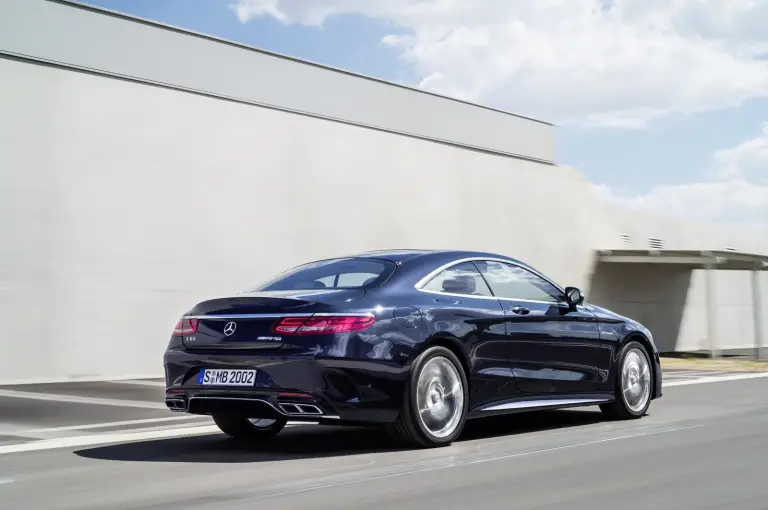 Mercedes S65 AMG Coupe  - 6