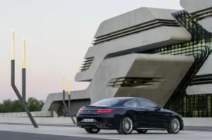 Mercedes S65 AMG Coupe 