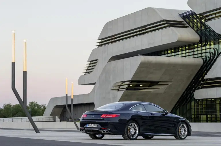Mercedes S65 AMG Coupe  - 18