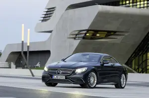 Mercedes S65 AMG Coupe 