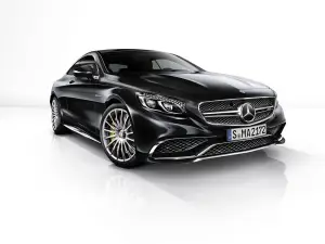 Mercedes S65 AMG Coupe 