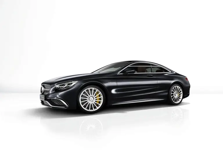 Mercedes S65 AMG Coupe  - 40