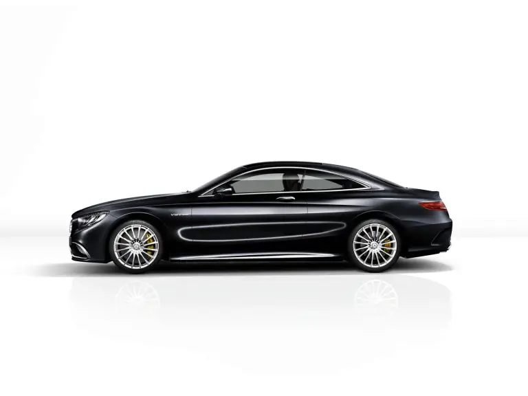 Mercedes S65 AMG Coupe - 44