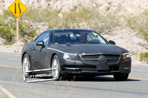 Mercedes SL 2012 foto spia agosto 2011