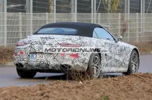 Mercedes SL - Foto spia 11-1-2021