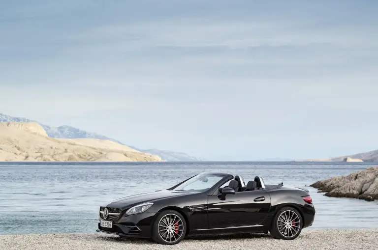 Mercedes SLC 2016 - 47