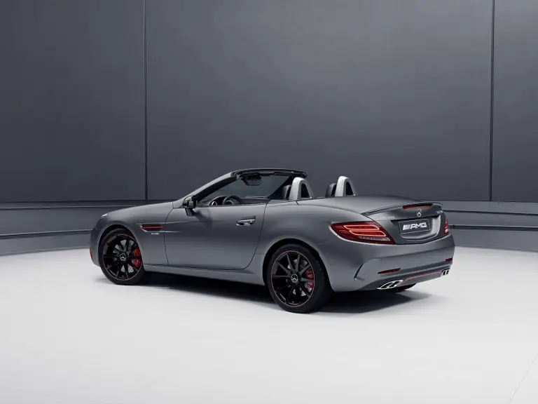 Mercedes SLC RedArt Edition e SL Designo Edition - 16