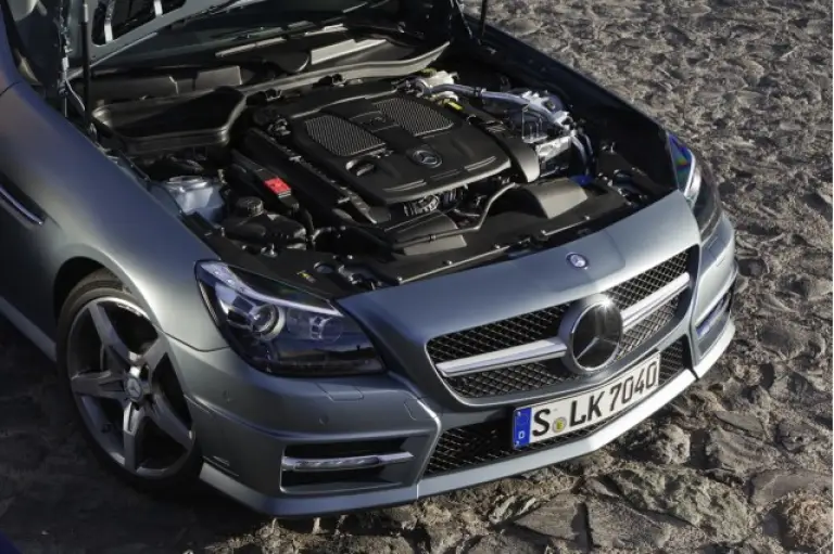 Mercedes SLK 2012 - 37