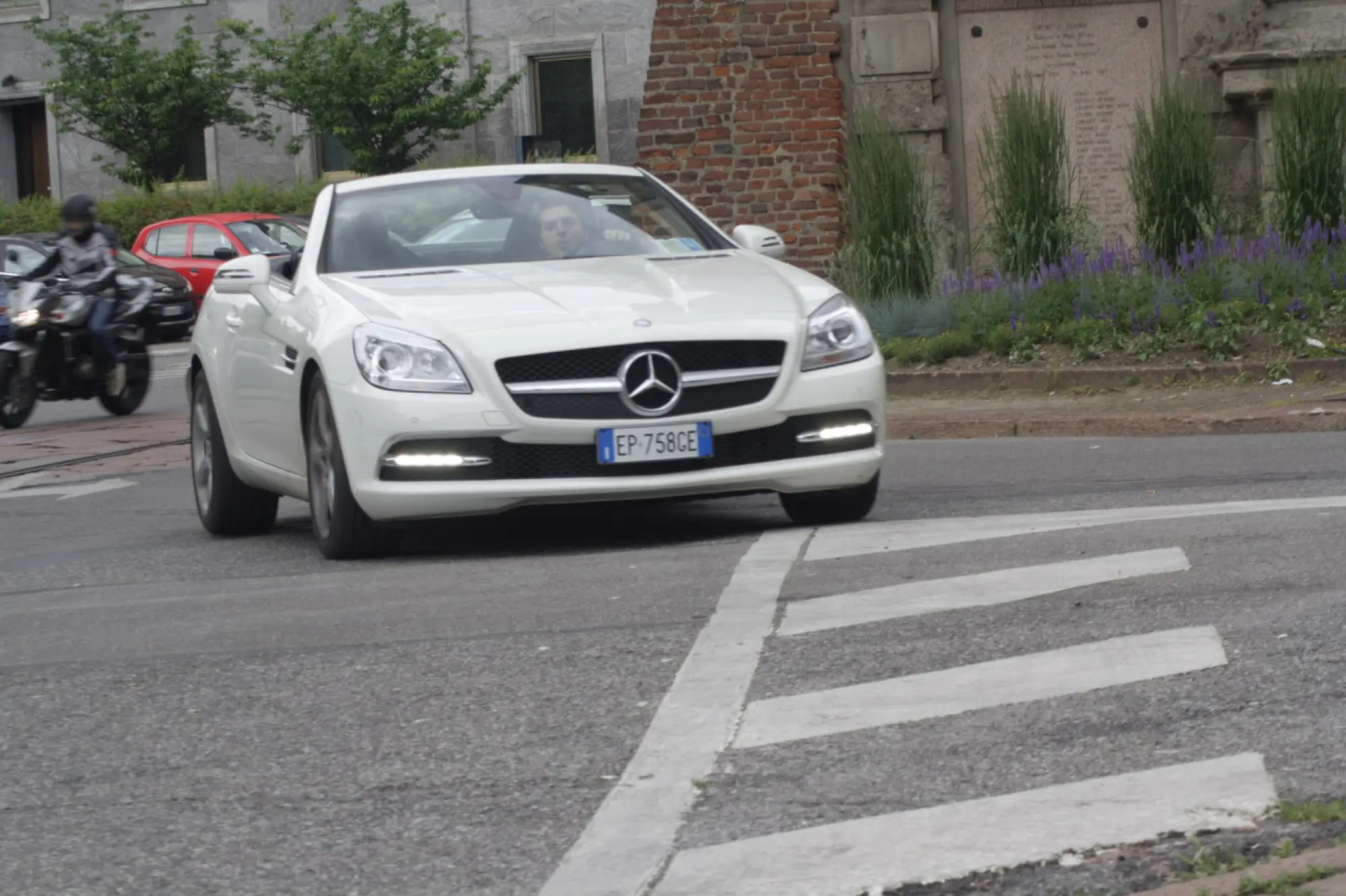 Mercedes SLK - prova su strada - 22