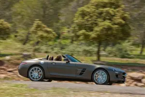 Mercedes SLS AMG 2012 cabrio - 6