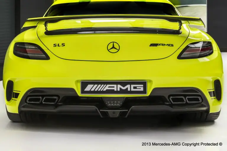 Mercedes SLS AMG Black Series by AMG Studio Performance - 5