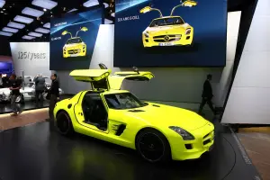 Mercedes SLS AMG E-CELL - Detroit 2011