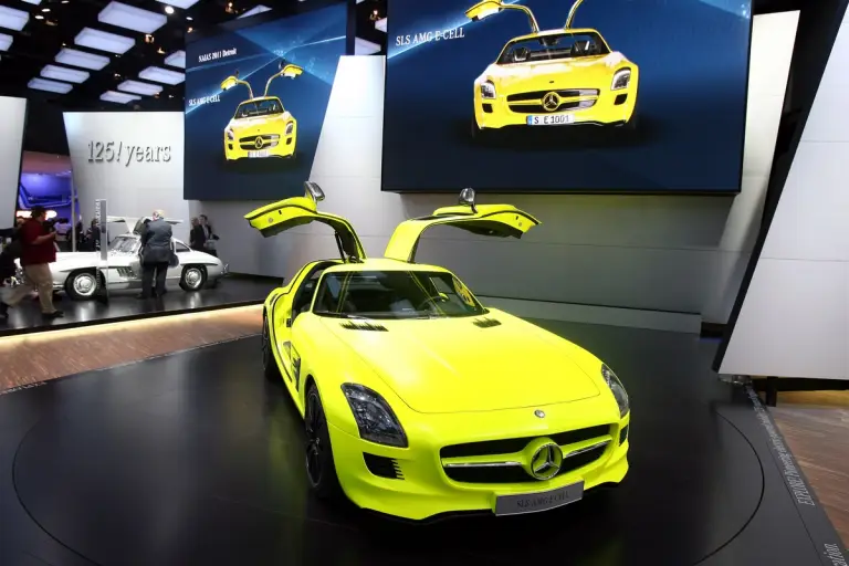 Mercedes SLS AMG E-CELL - Detroit 2011 - 5