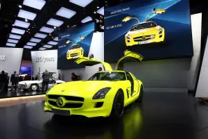Mercedes SLS AMG E-CELL - Detroit 2011