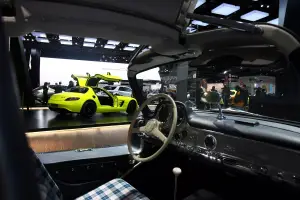 Mercedes SLS AMG E-CELL - Detroit 2011
