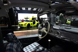 Mercedes SLS AMG E-CELL - Detroit 2011