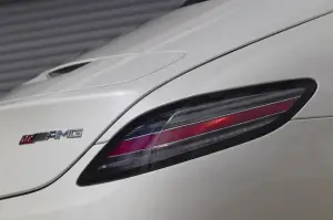 Mercedes SLS AMG GT - 17